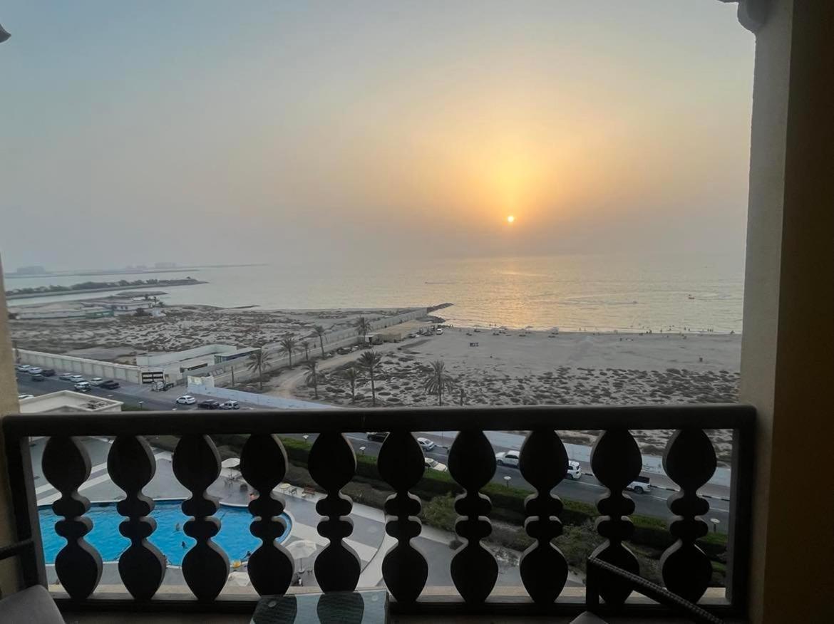Beach Front Escape Ras al-Khaimah Exterior foto