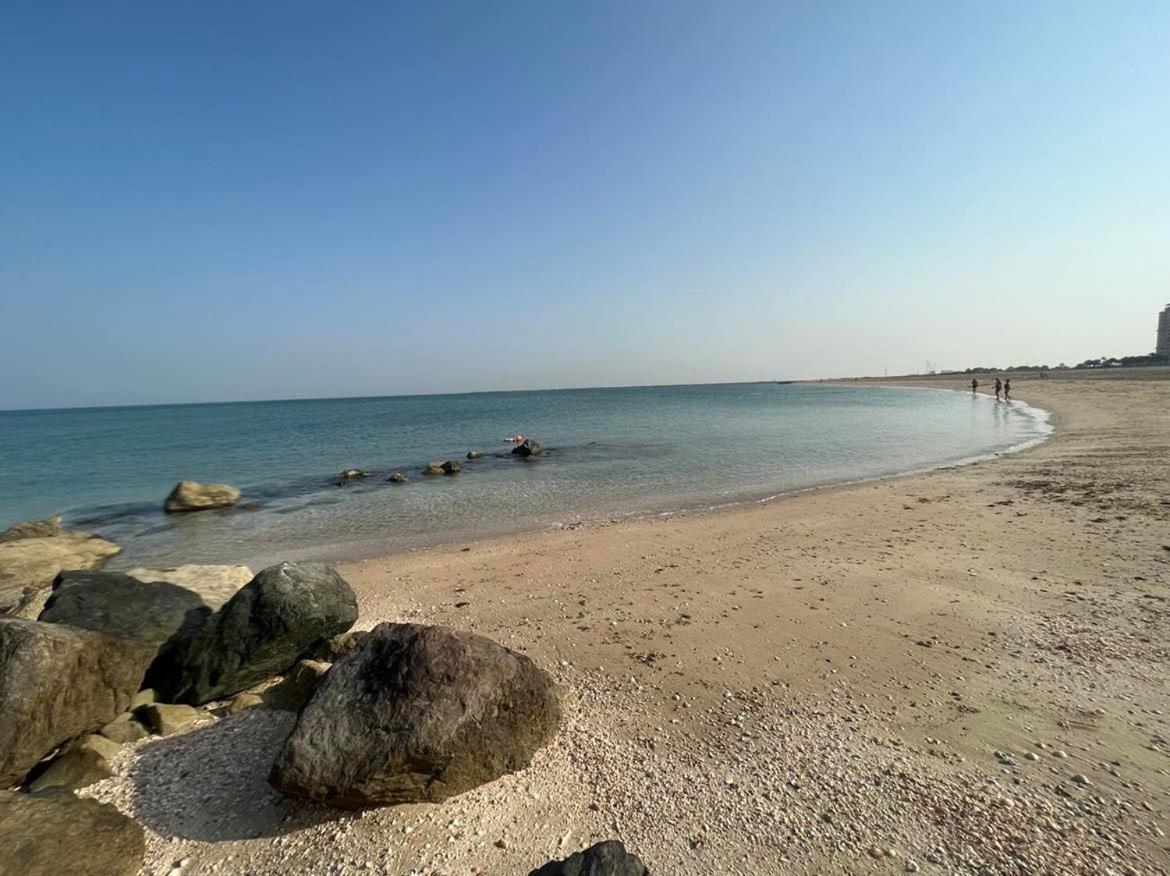 Beach Front Escape Ras al-Khaimah Exterior foto